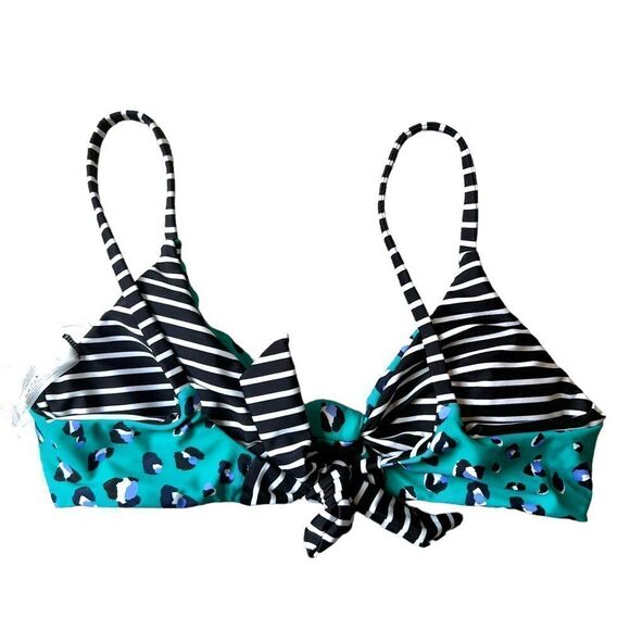 Raisins Caliente Love reversible leopard print bikini top - Picture 3 of 8